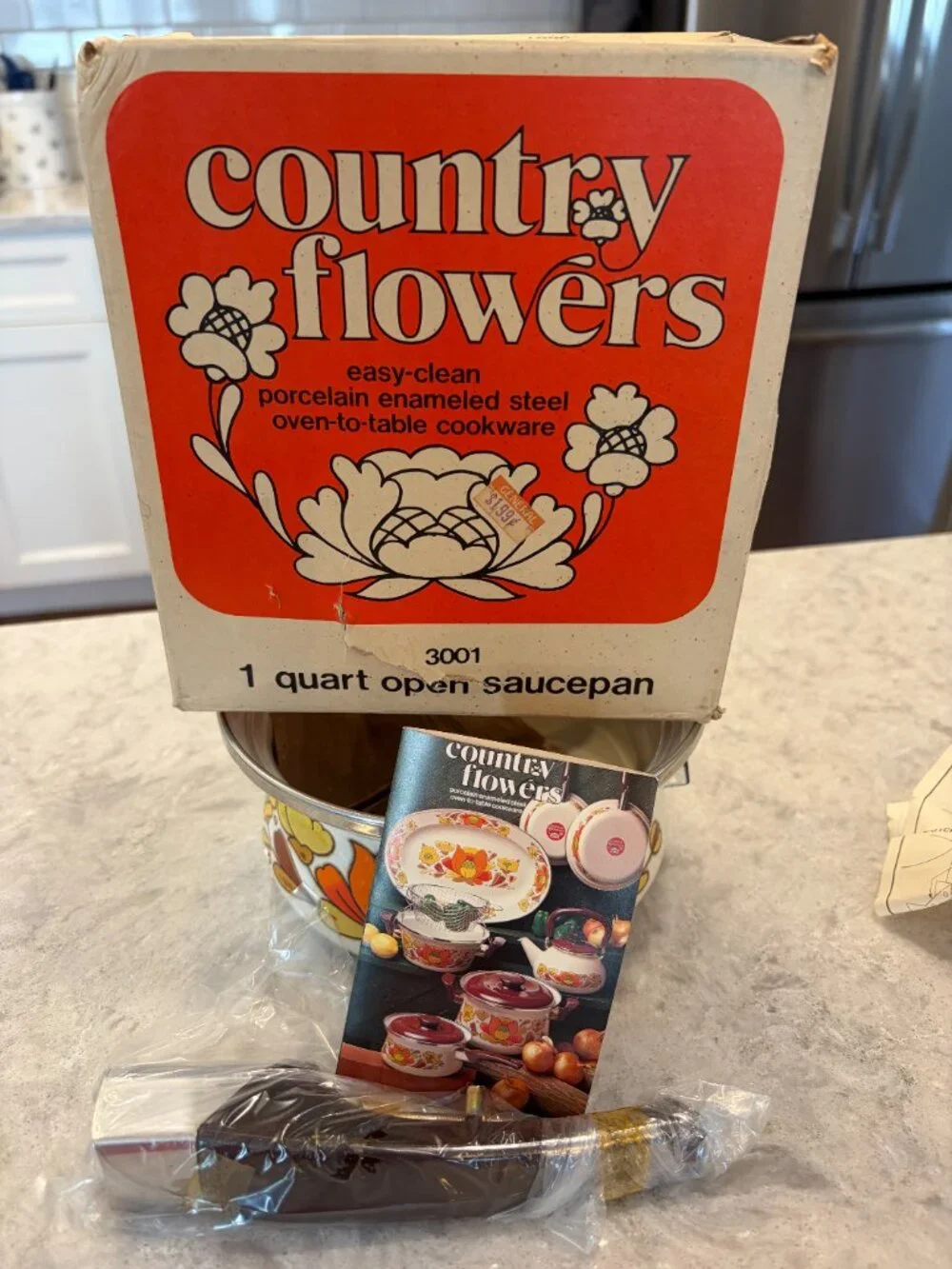Vintage Country Flowers 1 Quart Open Saucepan #3001 NEW OLD STOCK Sanko Ware